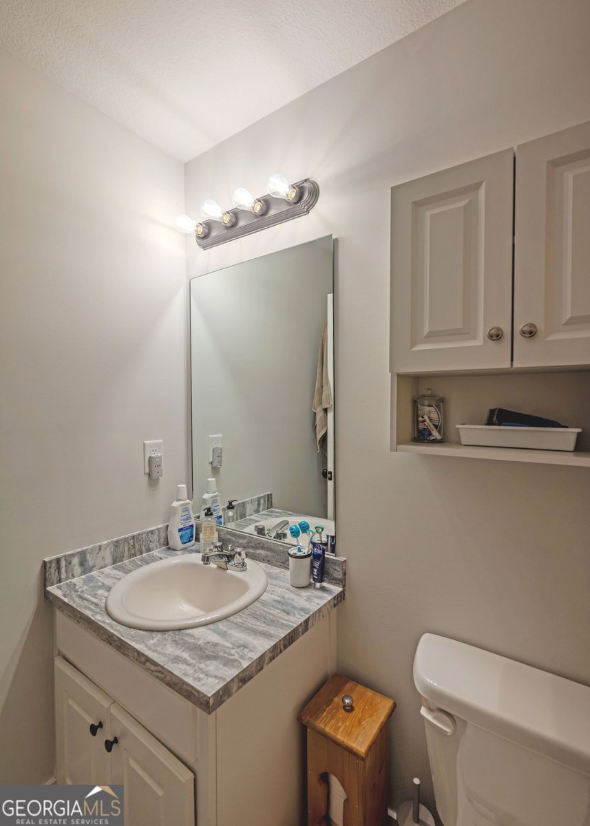 148 Allen Drive Lavonia - 10