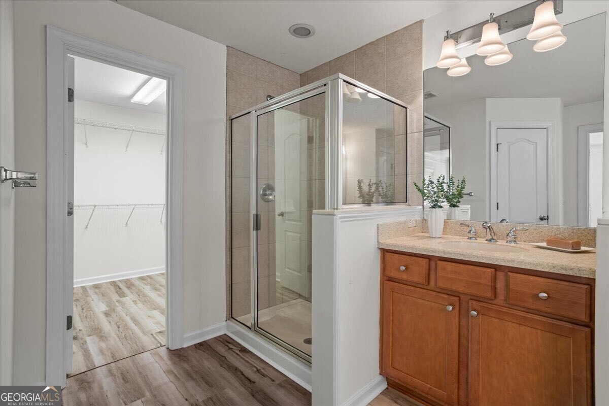 3910 Dalwood Drive Suwanee - 25