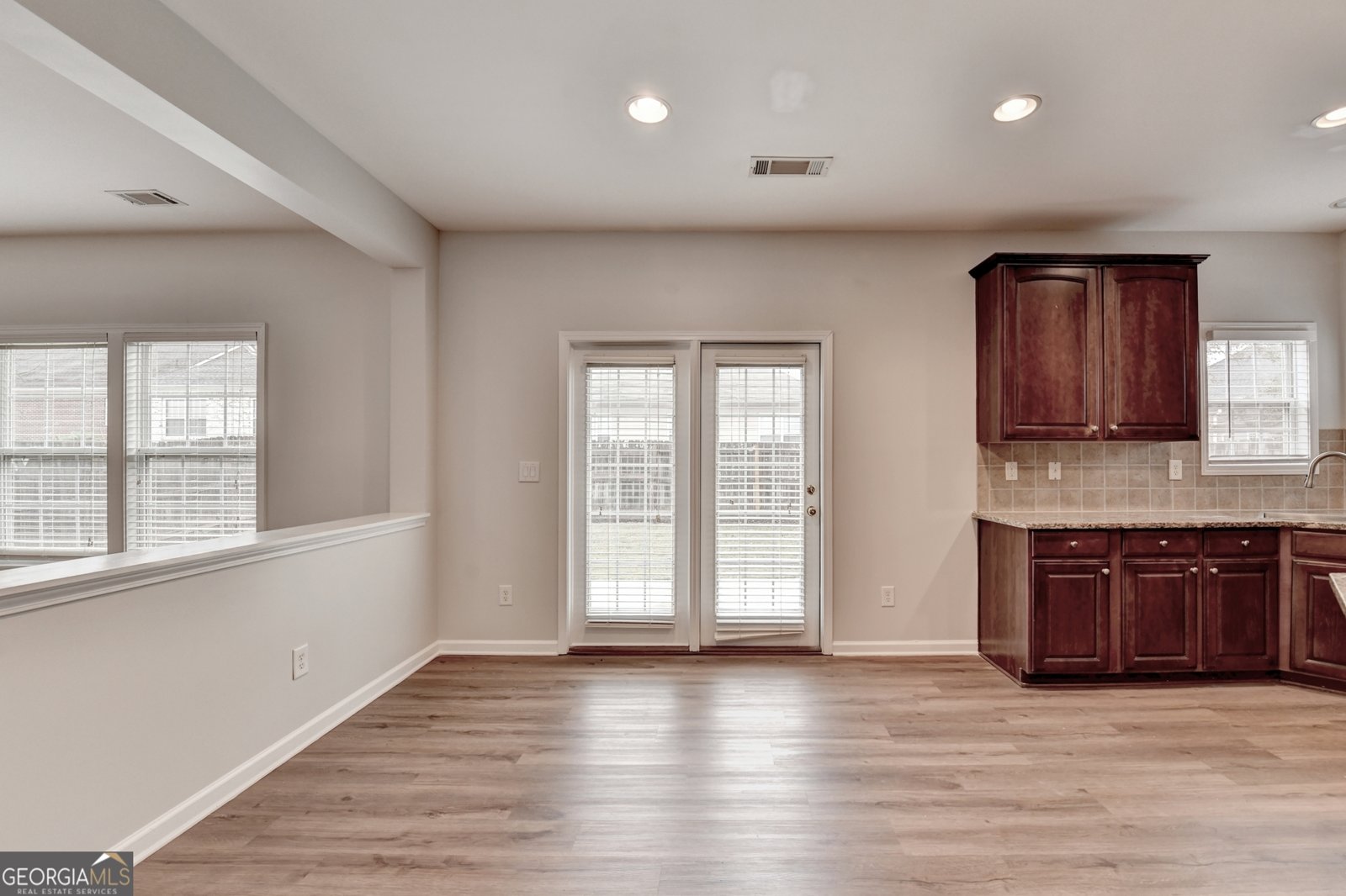 5836 Rue Villa Ln Dale Tucker - 23