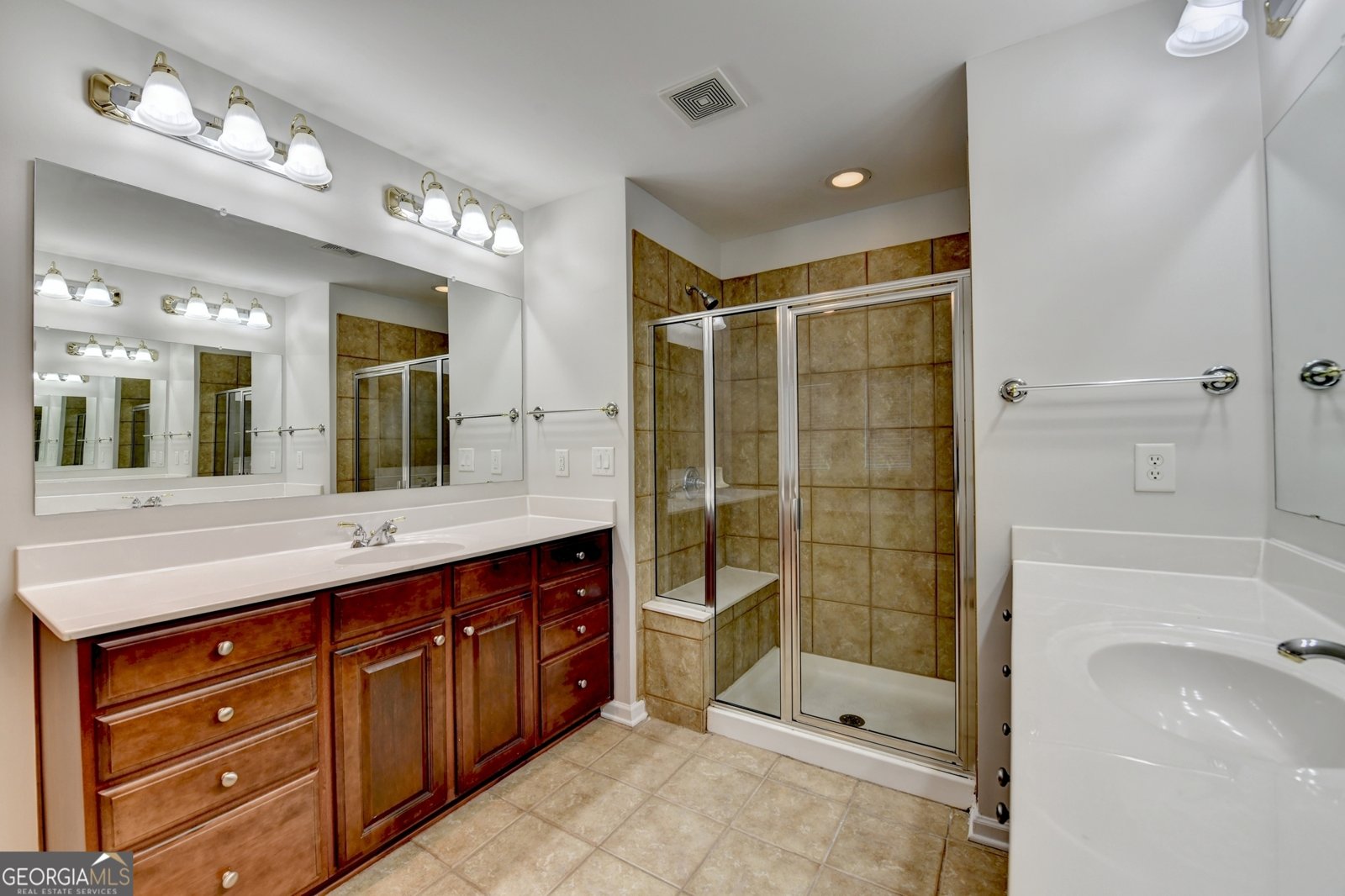 5836 Rue Villa Ln Dale Tucker - 41