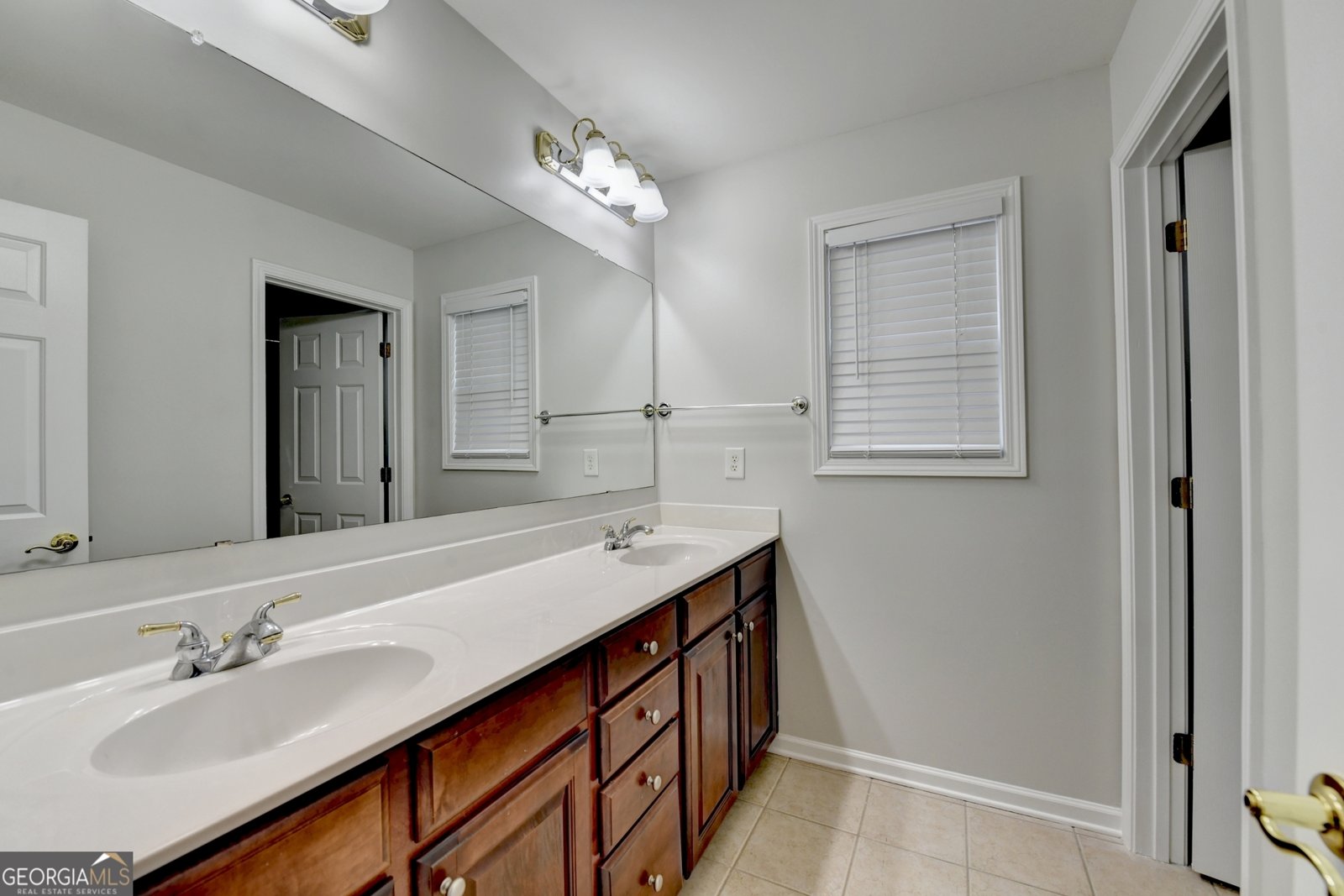 5836 Rue Villa Ln Dale Tucker - 48