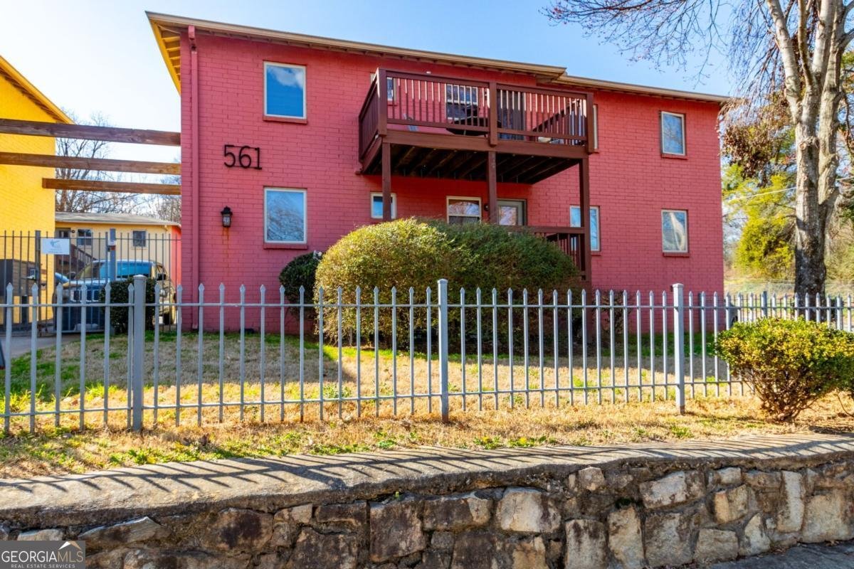561 Formwalt Street Atlanta - 4