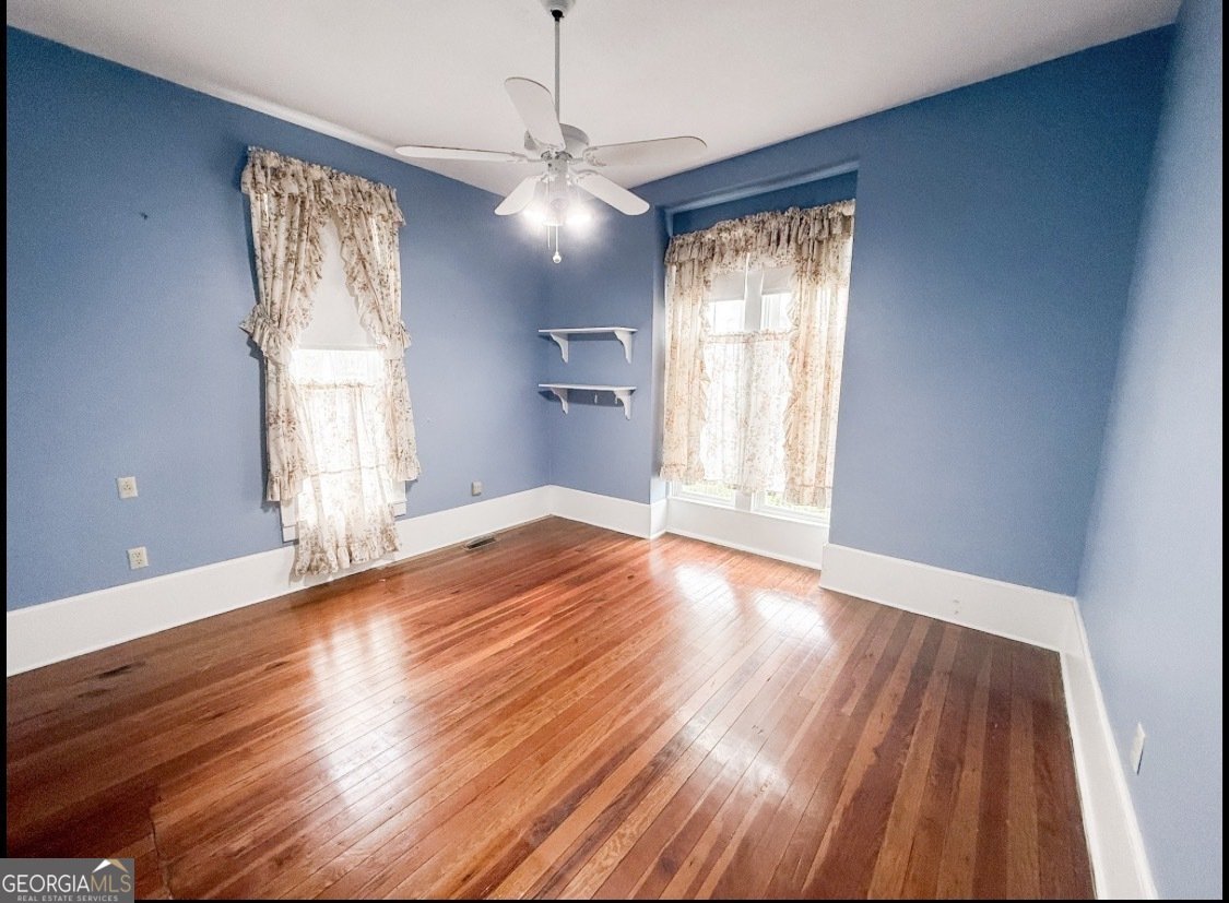 211 Railroad Street Garfield - 8