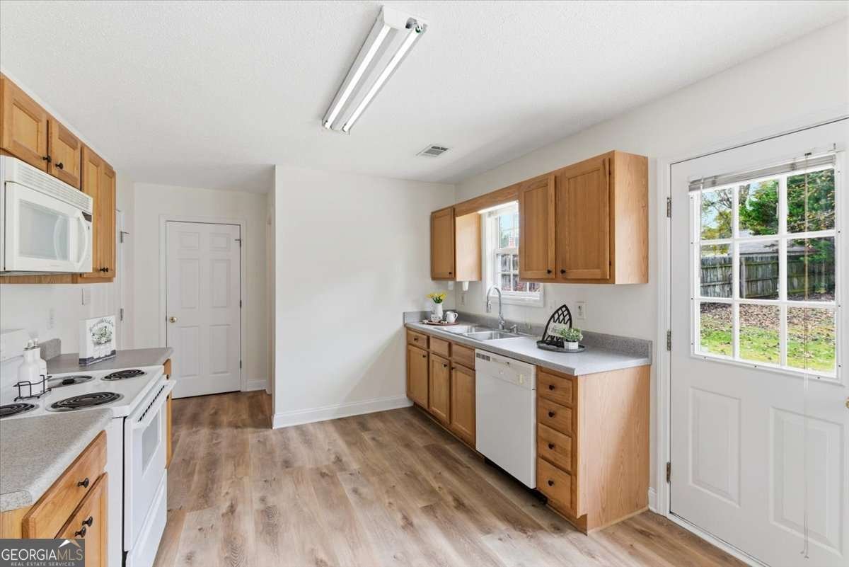 9 Redfern Trail Rome - 7