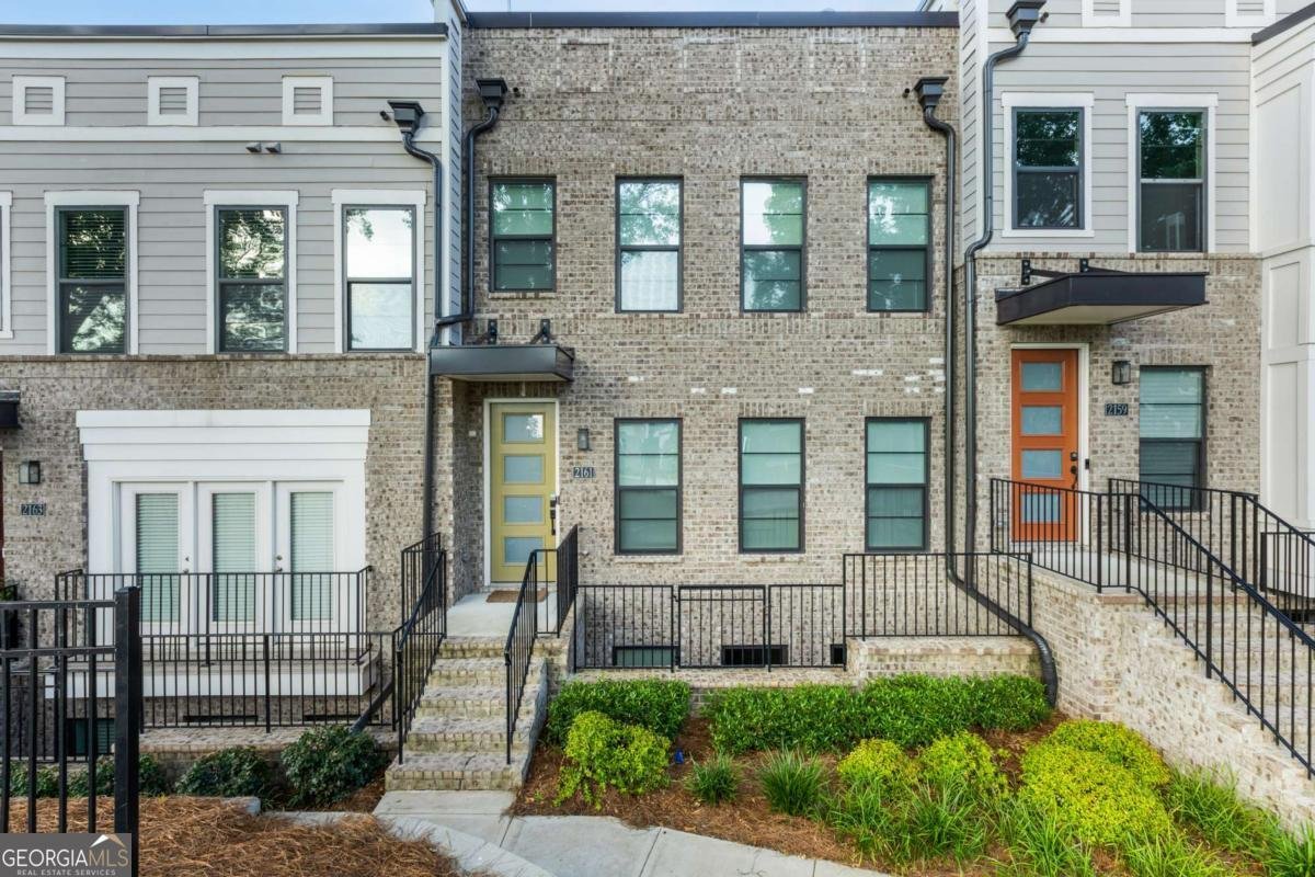 2161 Burnside Drive Atlanta - 1