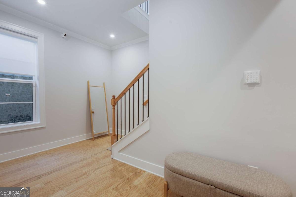 2161 Burnside Drive Atlanta - 12