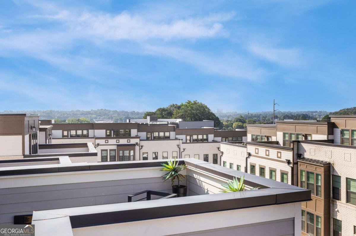 2161 Burnside Drive Atlanta - 25