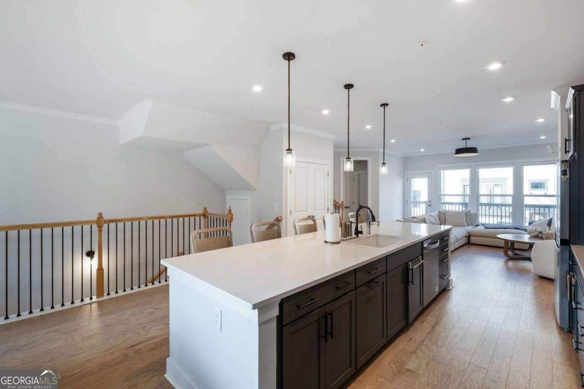 2161 Burnside Drive Atlanta - 6