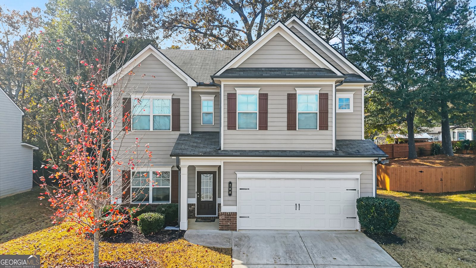 208 Evergreen Way Loganville - 1