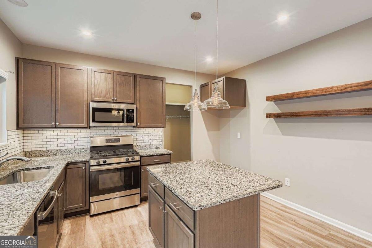 114 Greenbrier Way Canton - 14