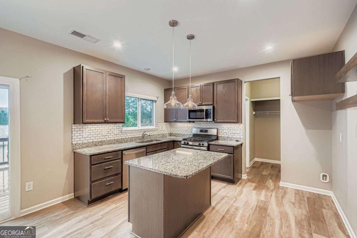 114 Greenbrier Way Canton - 2