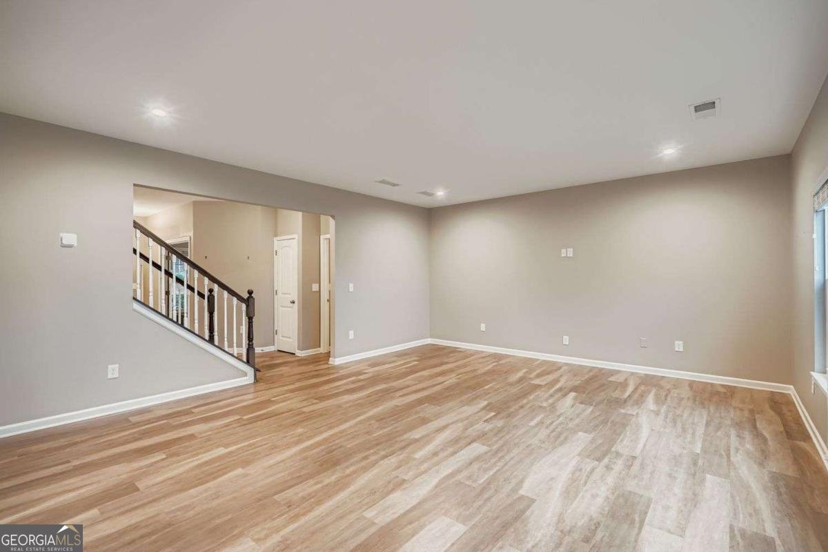 114 Greenbrier Way Canton - 4