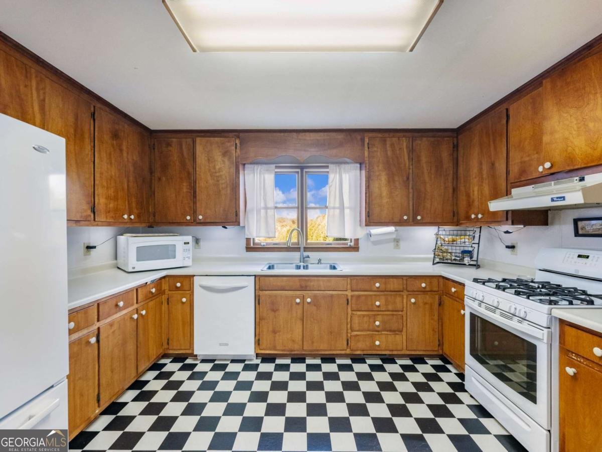 849 BLACKSNAKE Road Mount Airy - 3