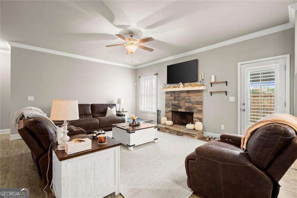 443 Huntington Lane Cornelia - 19