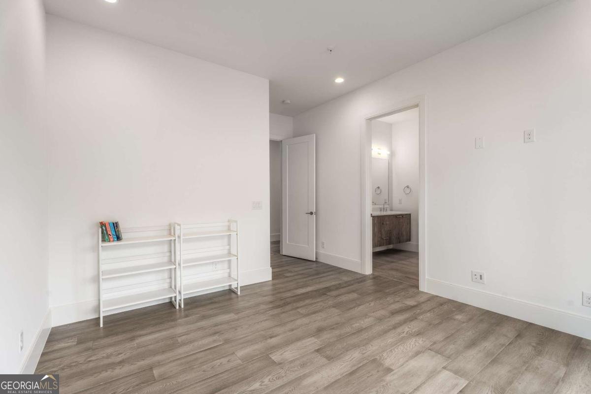 1494 Red Fox Drive Atlanta - 23