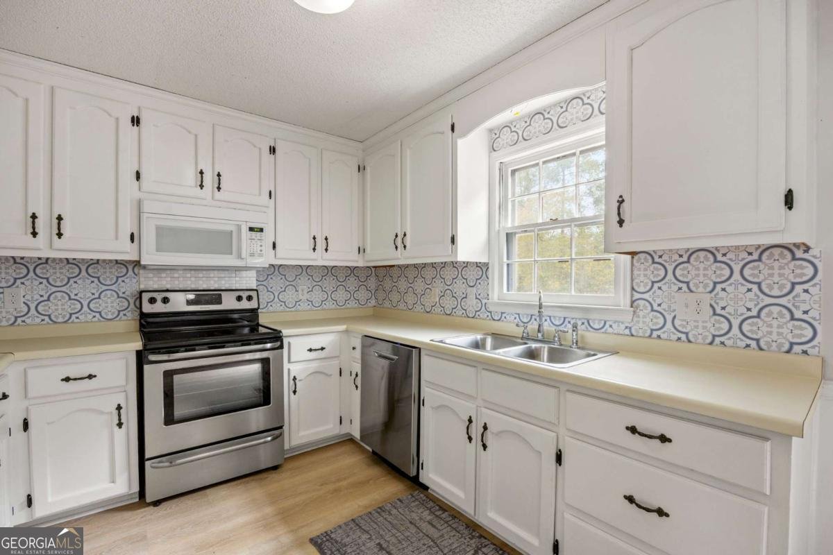 5010 Hickory Drive Winterville - 14