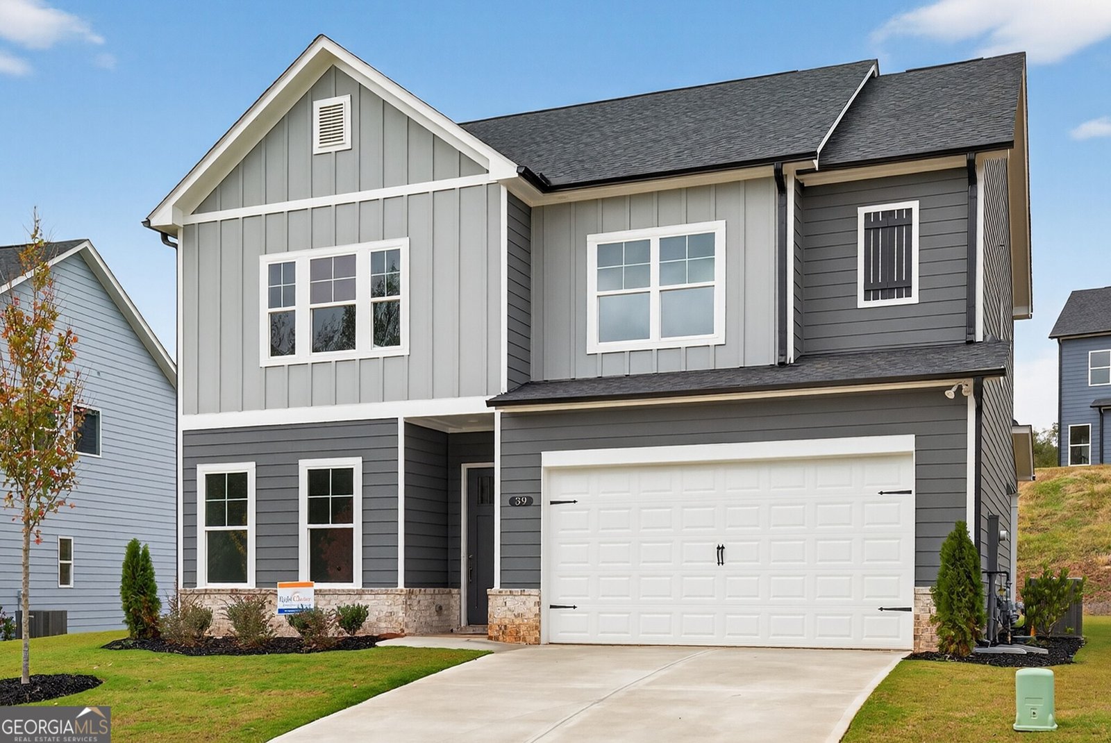 405 Crimson Feather Jefferson - 3