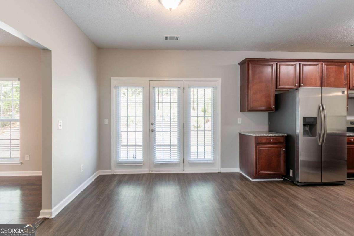 6757 Delaware Bend Fairburn - 13