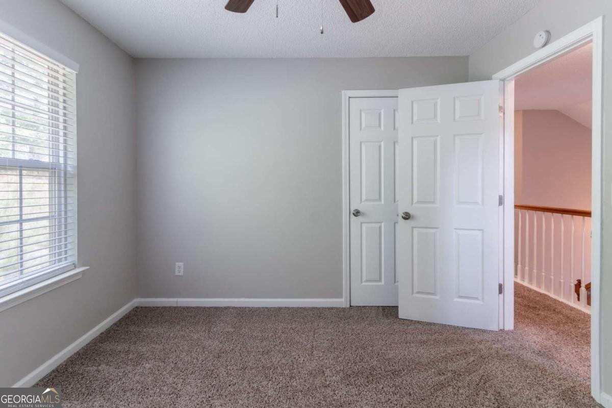 6757 Delaware Bend Fairburn - 34