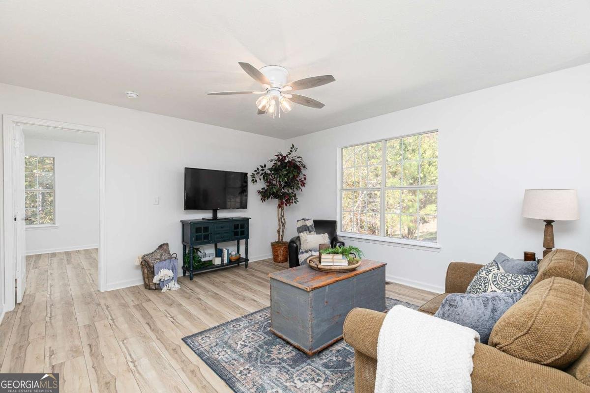 281 Cottonwood Loop Dallas - 3