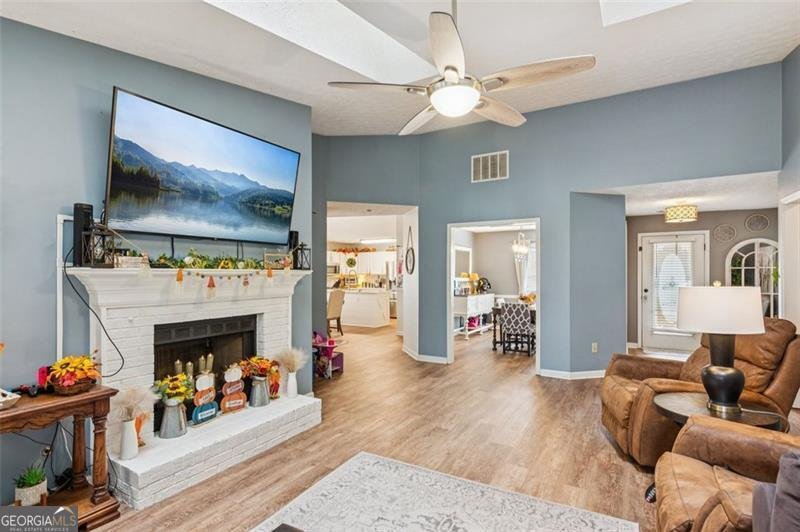 118 Basil Lawrenceville - 10