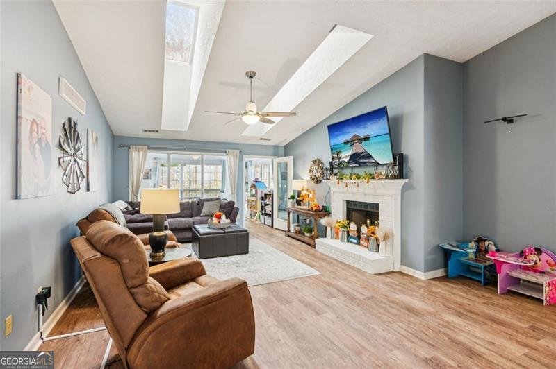 118 Basil Lawrenceville - 7