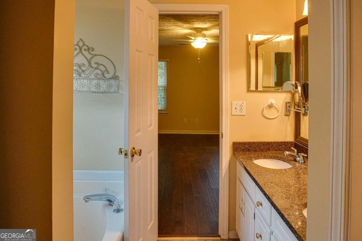 4355 Brookridge Drive Loganville - 19