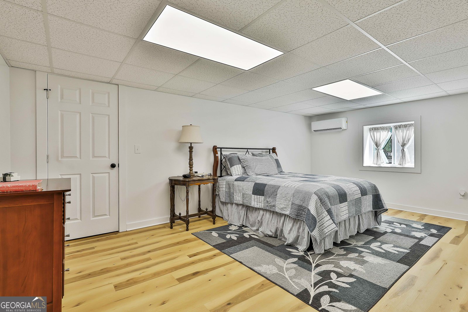 465 Little Road Sharpsburg - 46