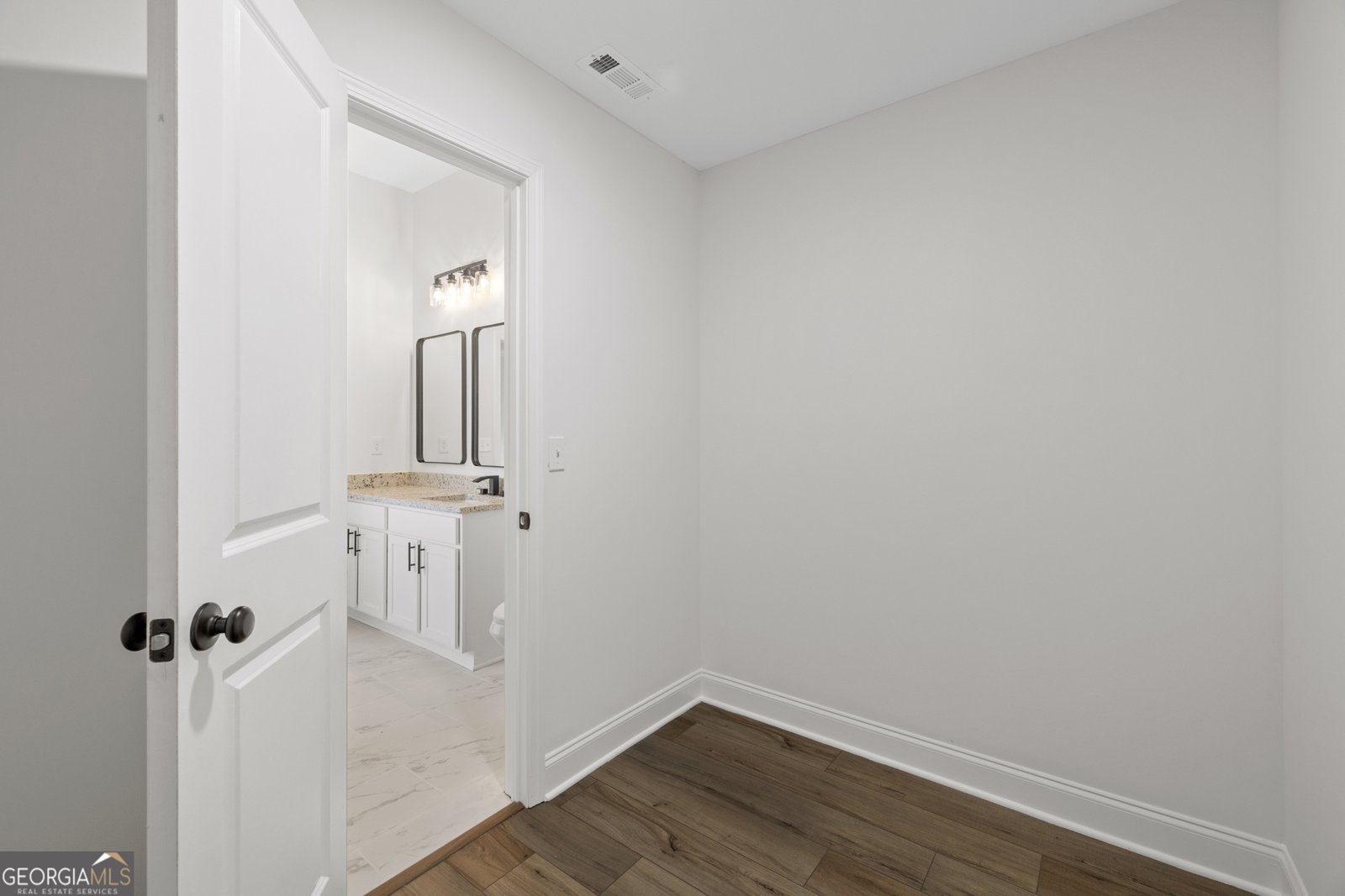 7513 Sugarcreek Drive Riverdale - 12