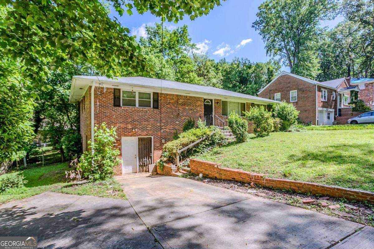 2201 Bollingbrook Drive Atlanta - 3