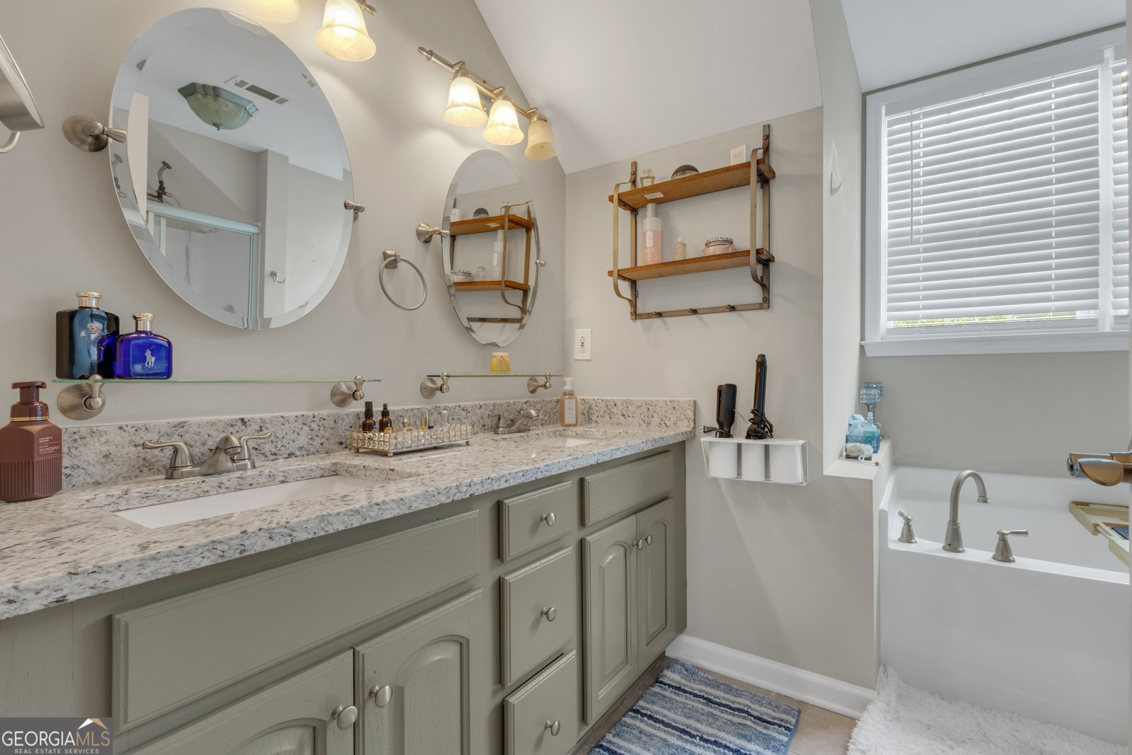 117 Duck Walk Way Hogansville - 37