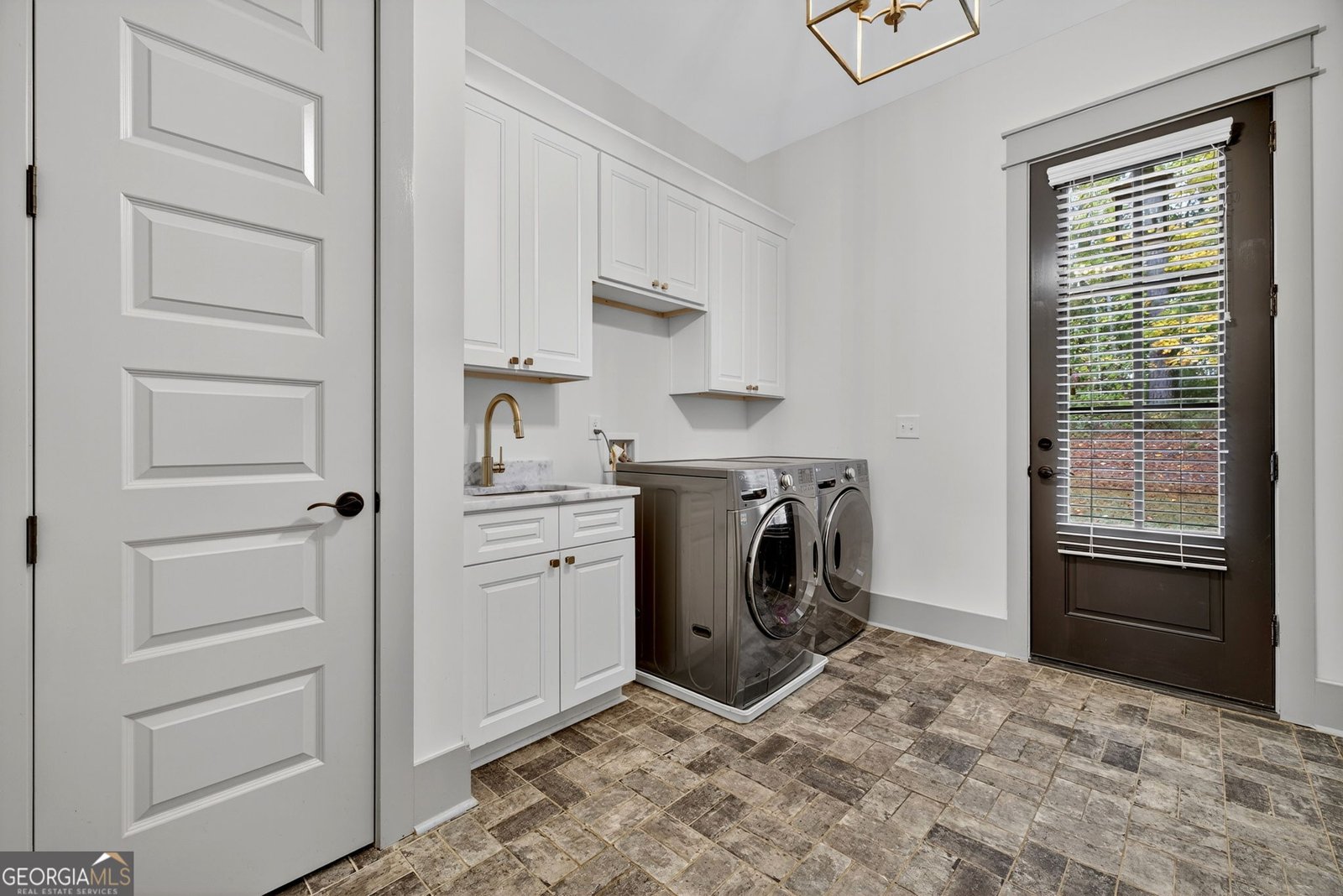 603 Crescent Drive Forsyth - 33