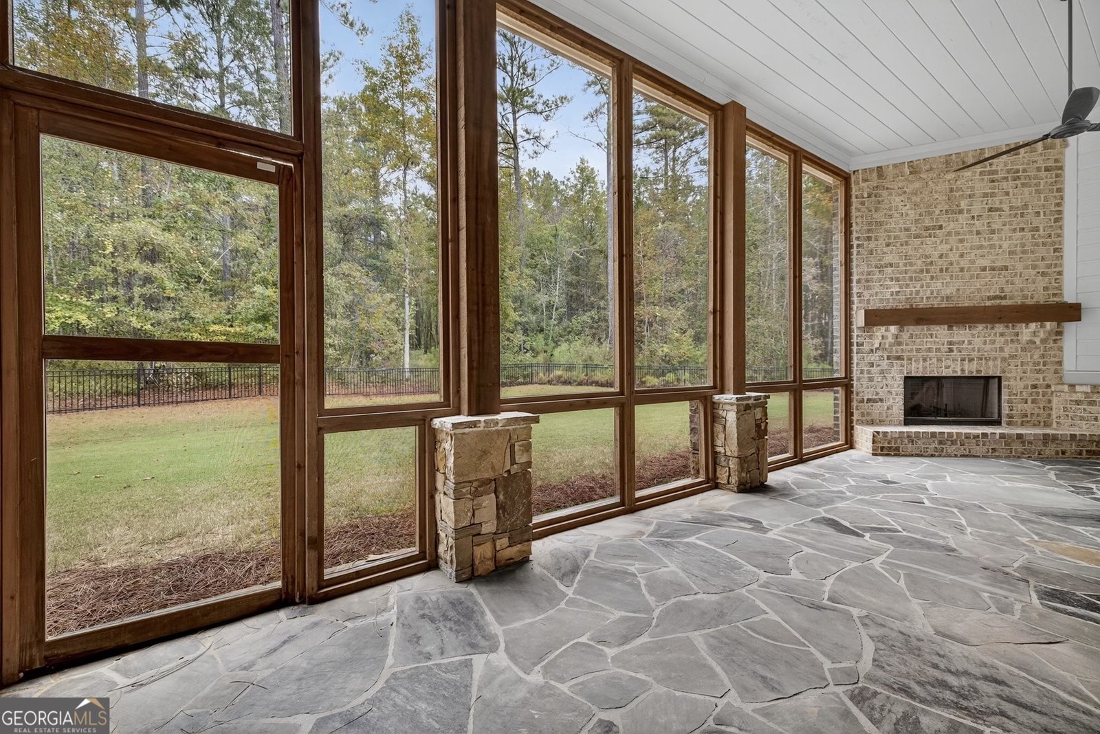 603 Crescent Drive Forsyth - 36