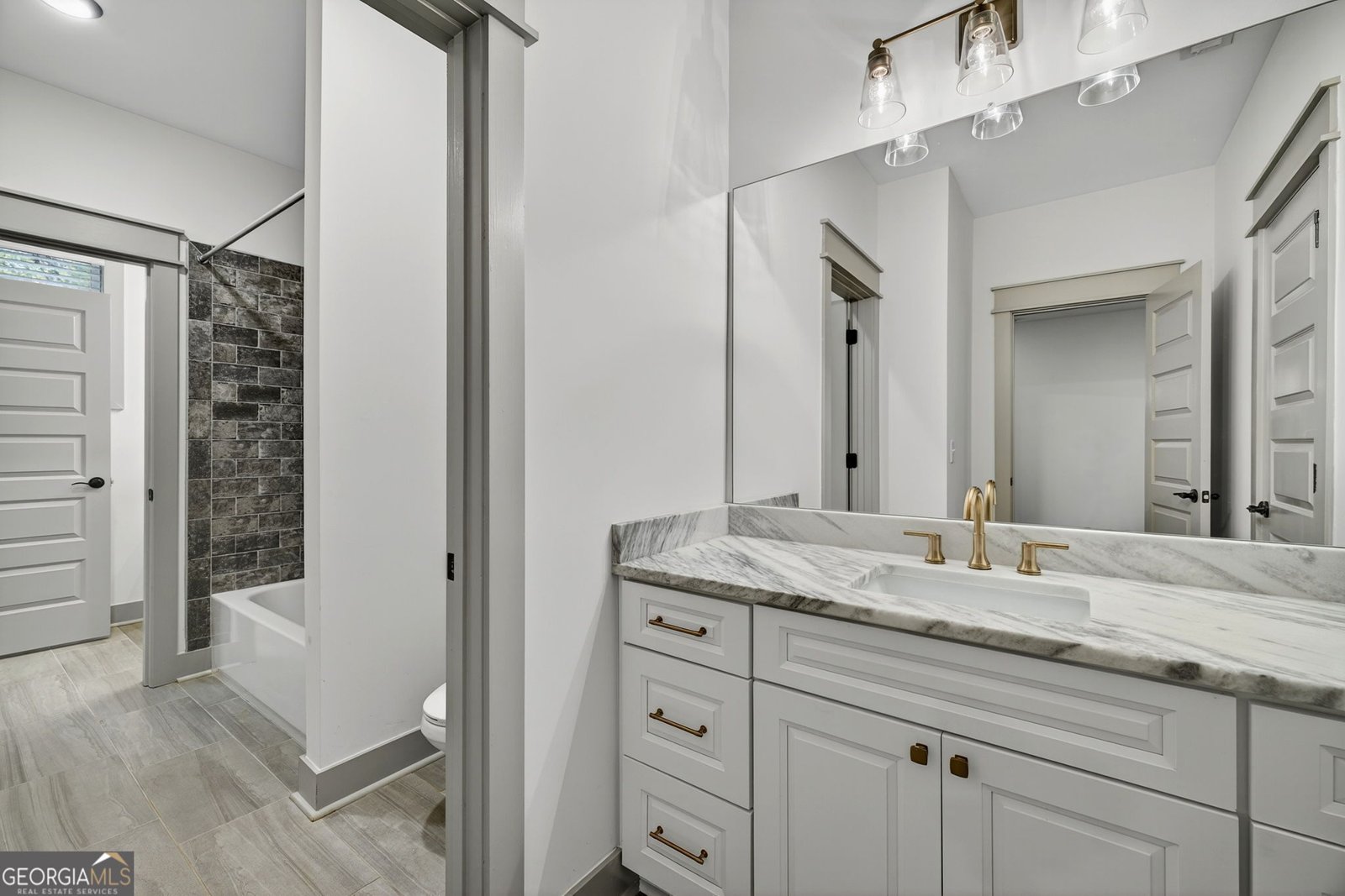 603 Crescent Drive Forsyth - 44