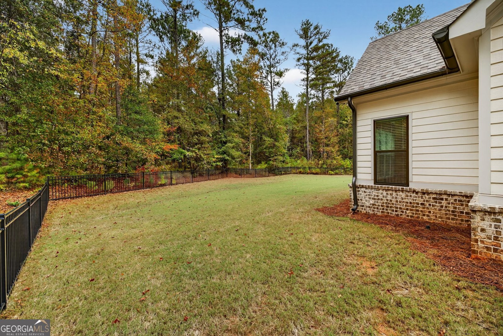 603 Crescent Drive Forsyth - 55