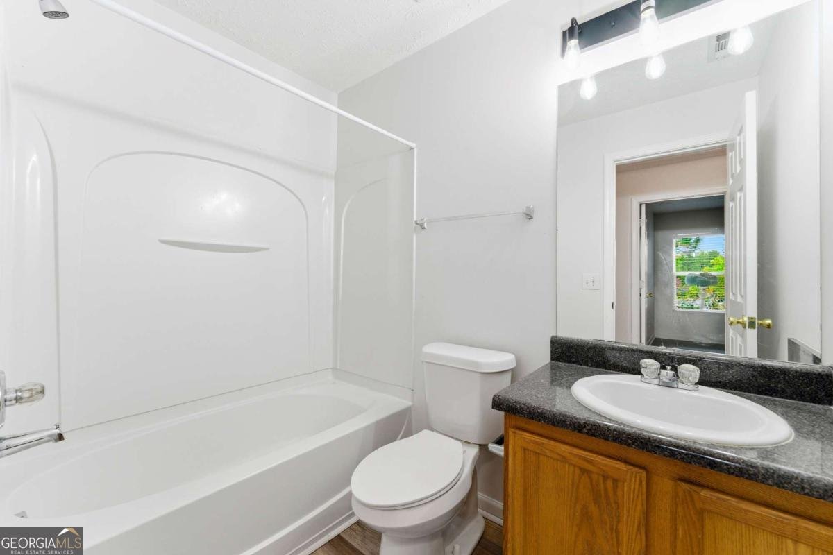 301 Silver Spring Street Dallas - 14