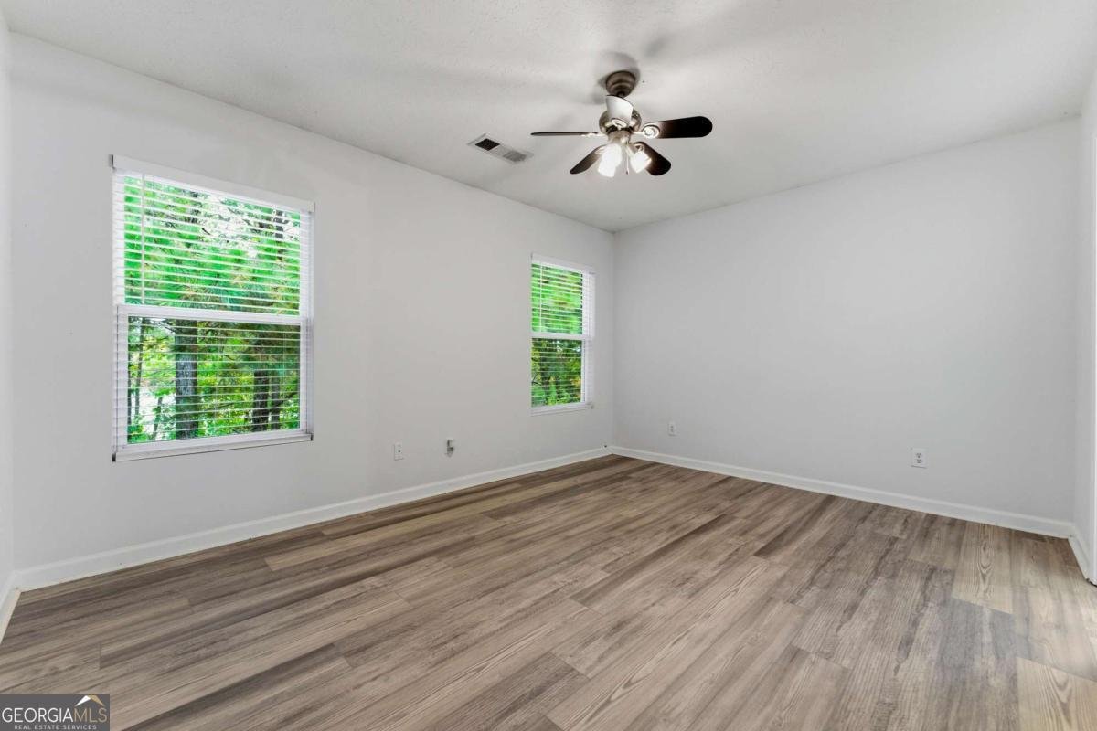 301 Silver Spring Street Dallas - 17