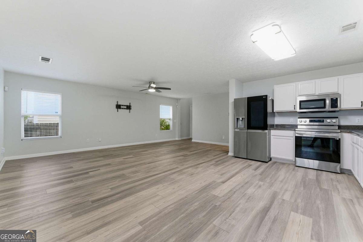 301 Silver Spring Street Dallas - 8