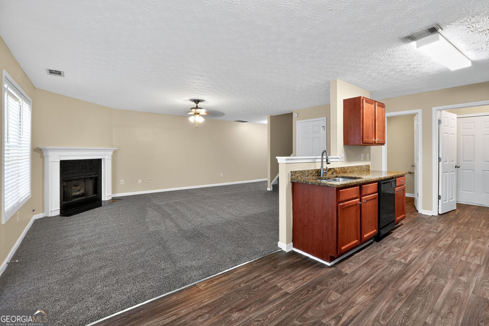 6212 Lake Valley Point Lithonia - 10