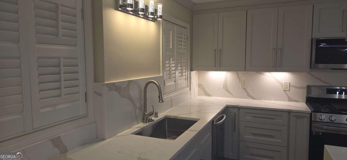 255 Carriage Station Dr. Lawrenceville - 65