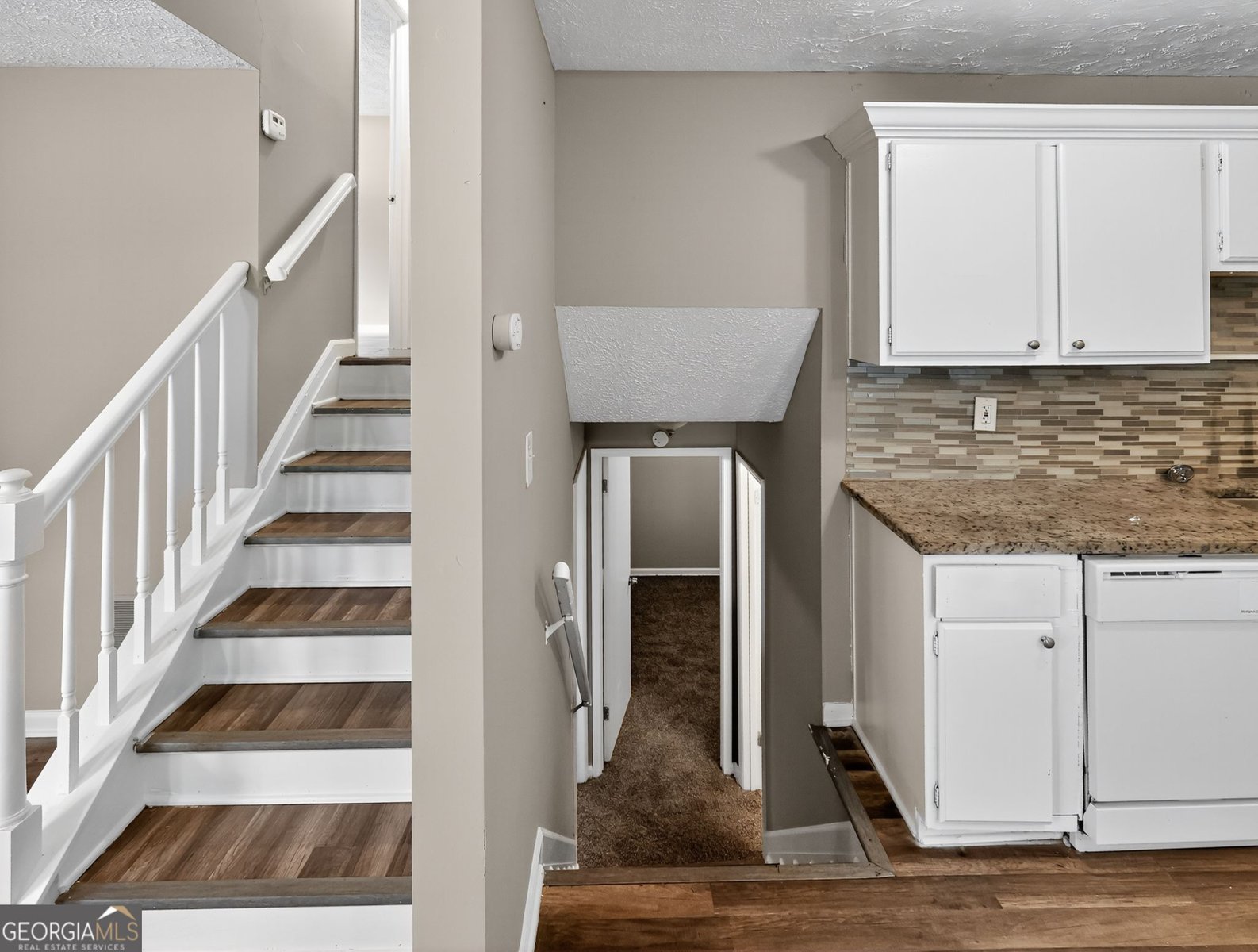 4598 Ashmore Drive Forest Park - 19