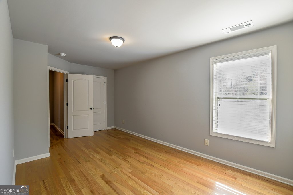 3138 Legacy Glen Path Gainesville - 37