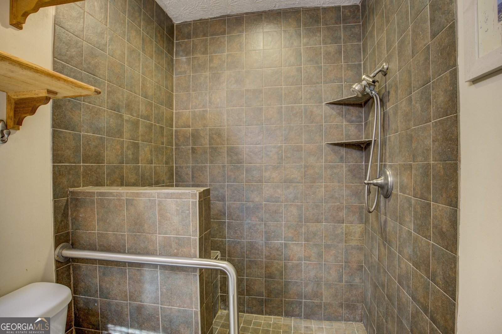 1490 Enchanted Lake Drive Conyers - 11