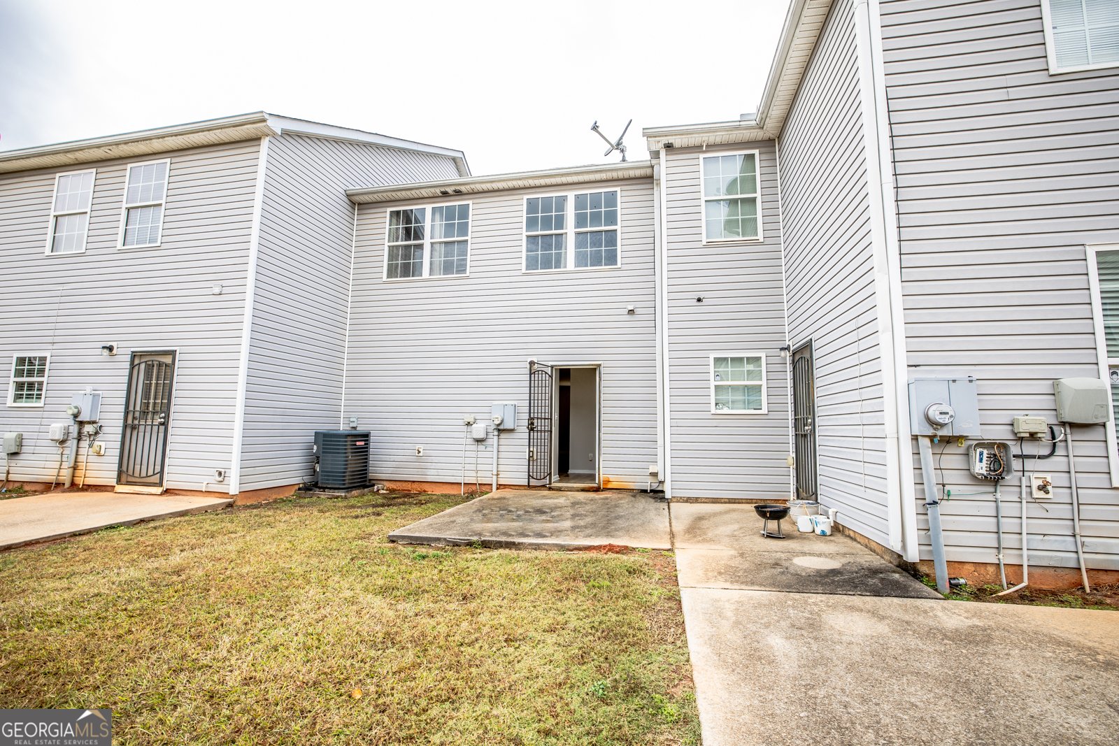 2256 Nicole Drive Hampton - 28