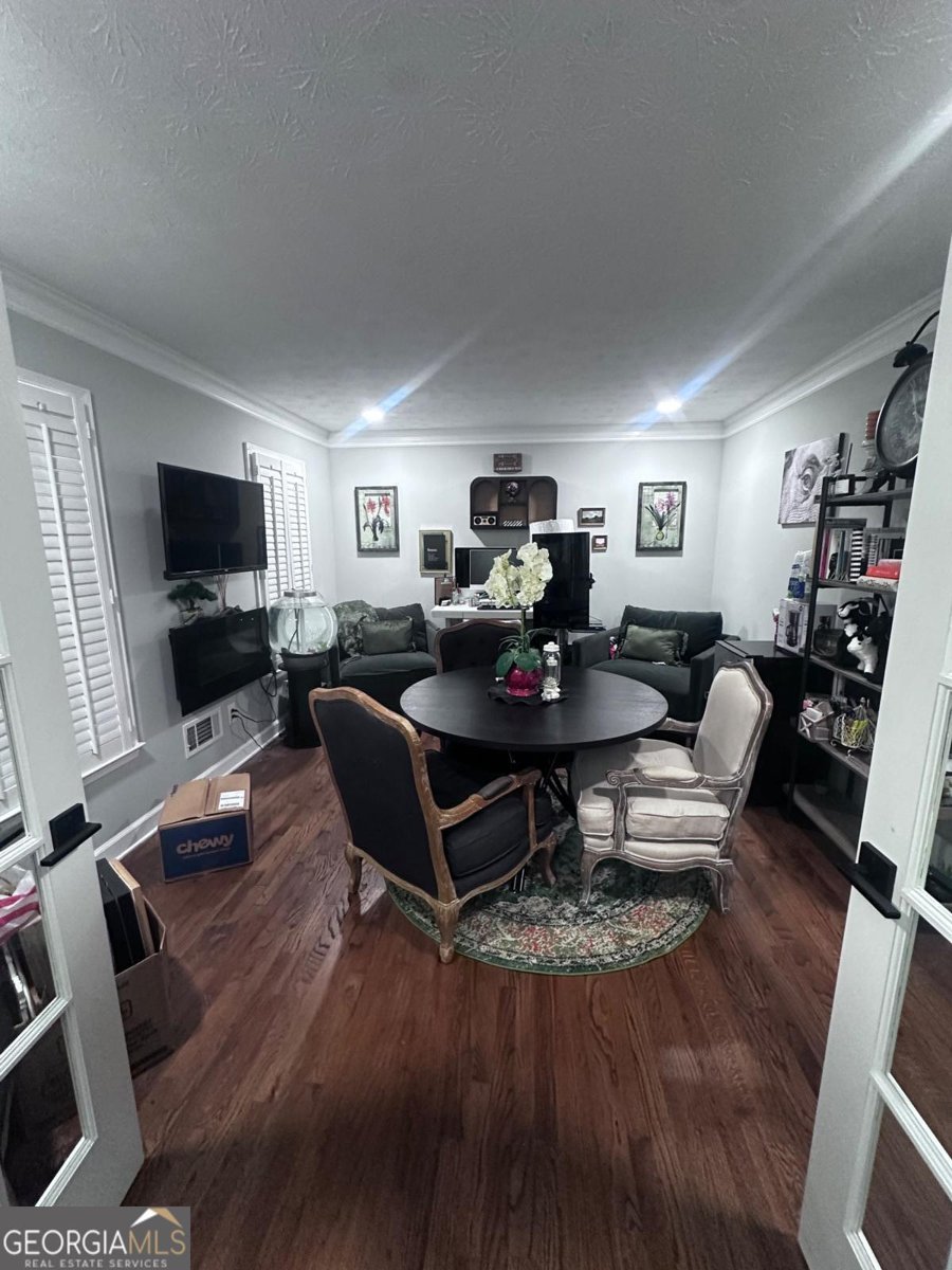 1885 Vintage Drive Snellville - 1