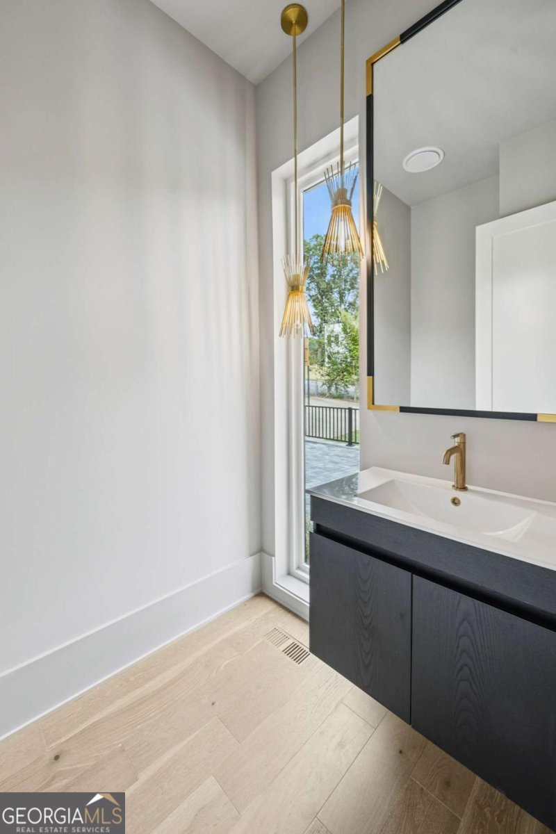 407 Linden Avenue Atlanta - 32