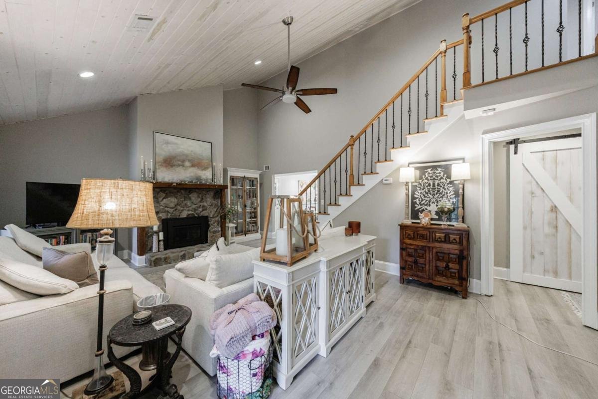 515 Forest Place Roswell - 3