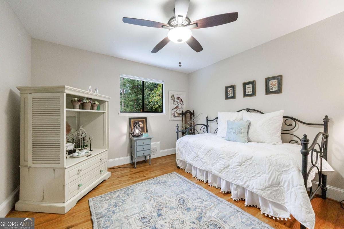 515 Forest Place Roswell - 36