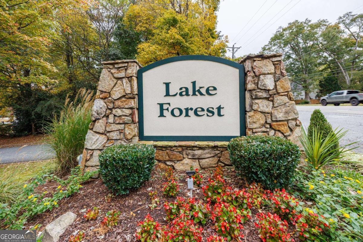 515 Forest Place Roswell - 59