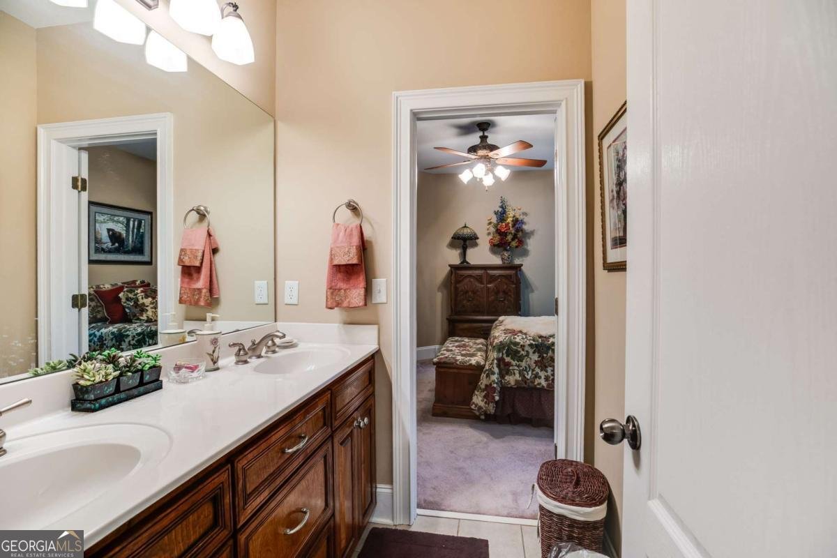 5660 Knotty Ridge Drive Douglasville - 19